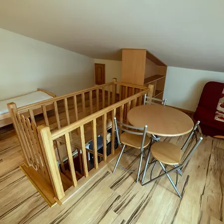 Osrodek Wczasowy Wodnik オストロボ