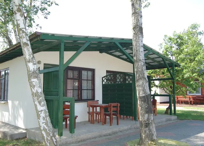 Prázdninový areál Osrodek Wczasowy Wodnik 3*